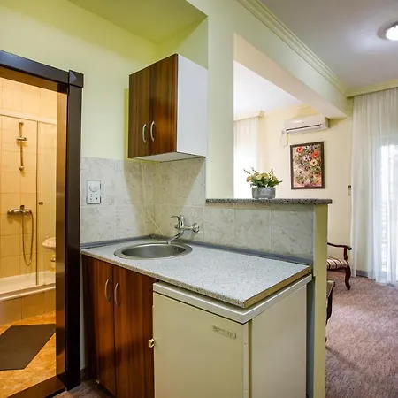 منتجع Modena سوبوتيتْسا